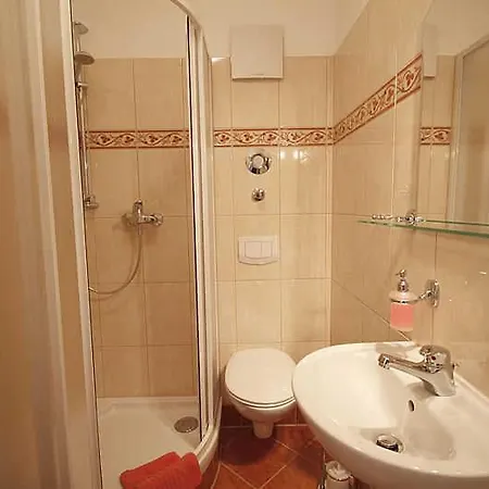 Vitalis _ Und W فيلة Sellin (Rugen)