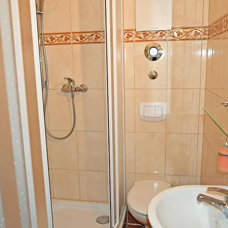 Willa Vitalis _ Und W *