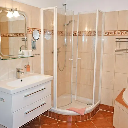 Willa Vitalis _ Und W *